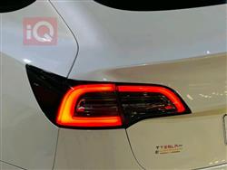 تسلا موديل 3